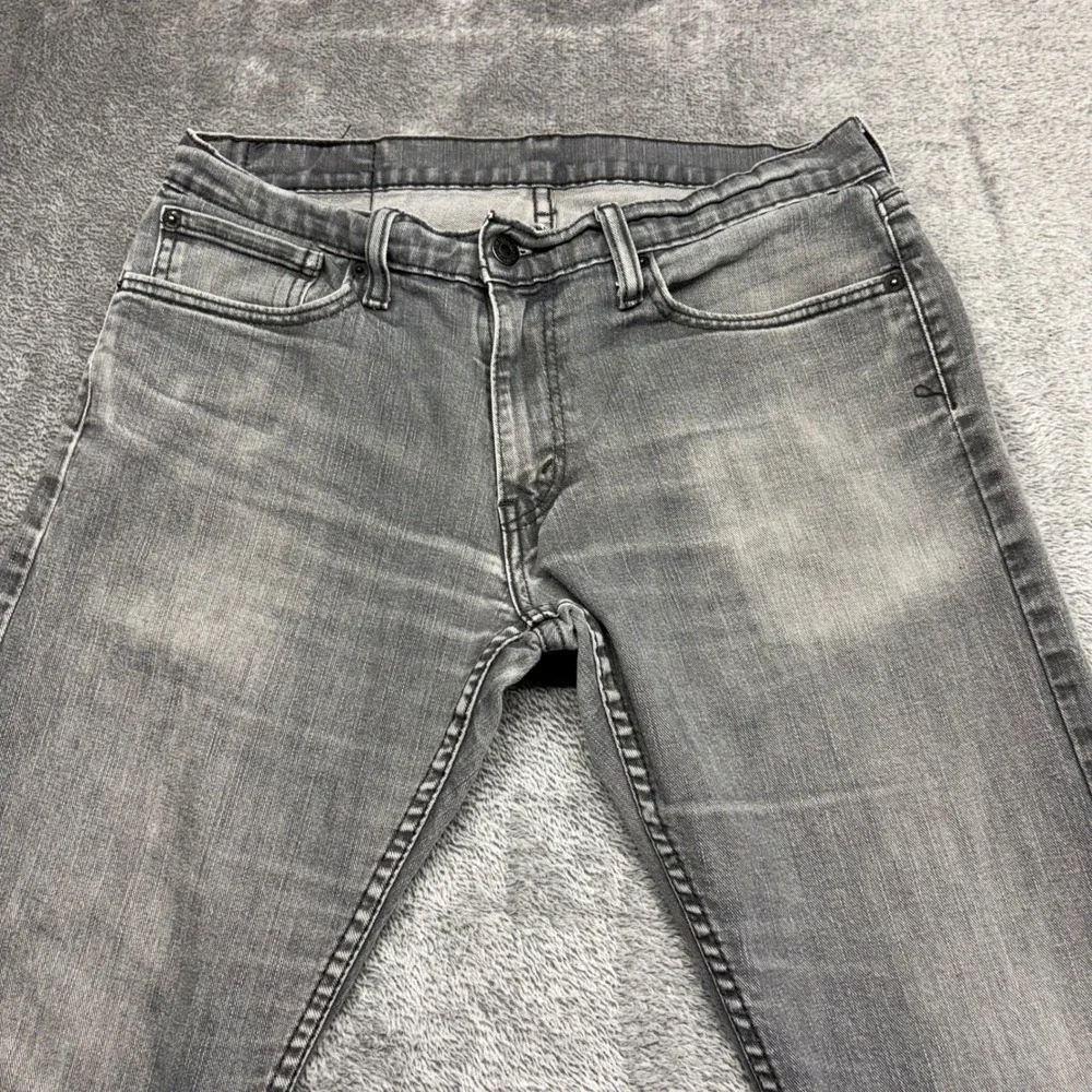 Levi's 514 Straight Fit Jeans Men 33x32 Grey Good Faded Zip Fly Stretch